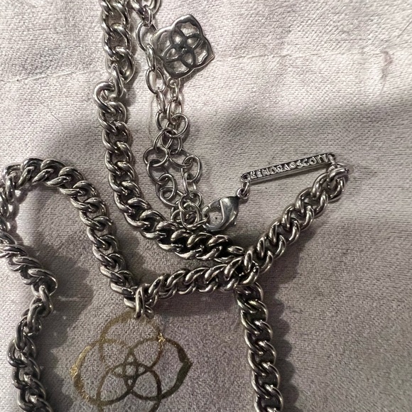 Kendra Scott Vincent Chain Necklace Silver Vintage 20” with 3” ext EUC LIKE NEW - Picture 3 of 3